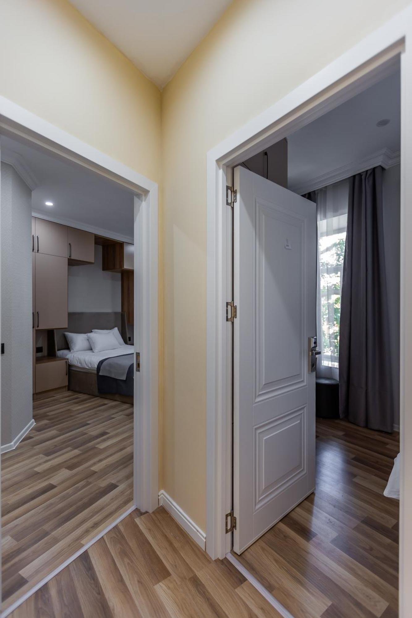 Hillside City Center Hotel Baku Ngoại thất bức ảnh