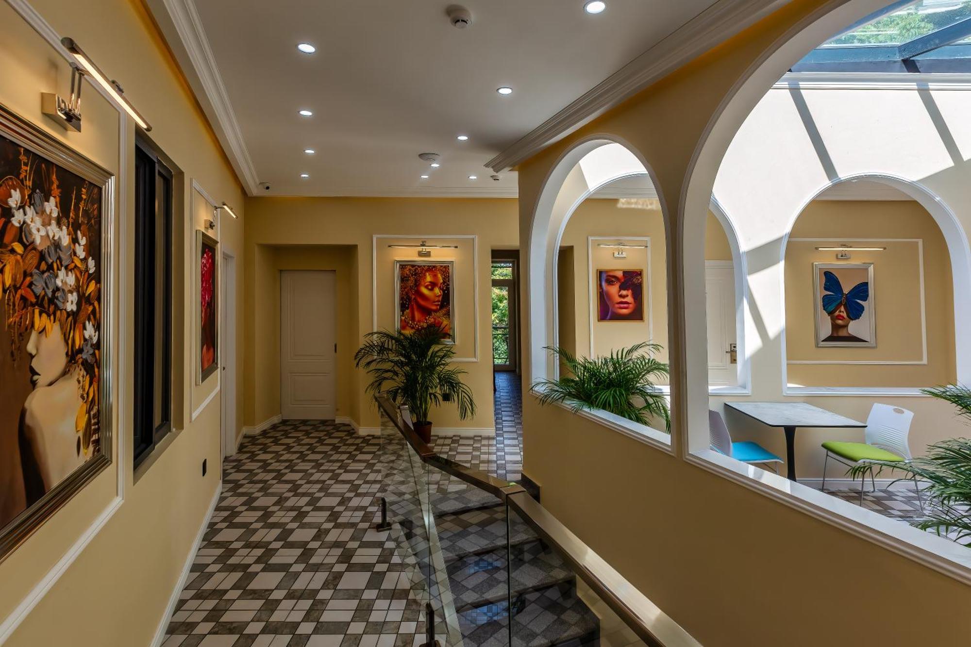 Hillside City Center Hotel Baku Ngoại thất bức ảnh