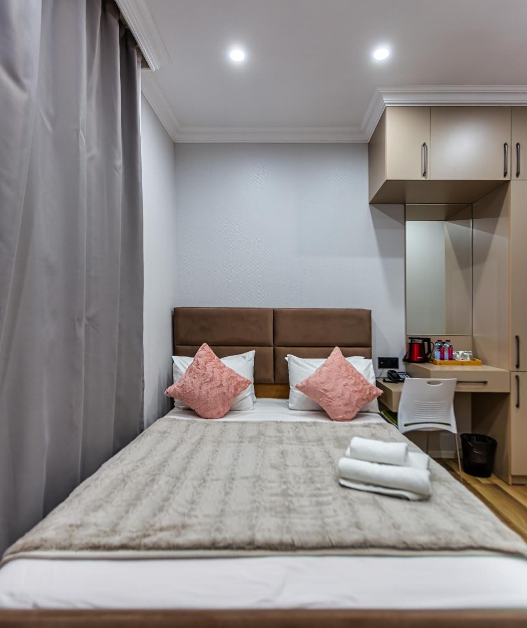 Hillside City Center Hotel Baku Ngoại thất bức ảnh